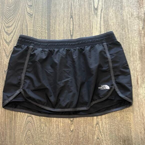 Nike Womens Dri-Fit Running Skort Built-In Short Flashdry Pull-On Black Size L - Picture 1 of 6